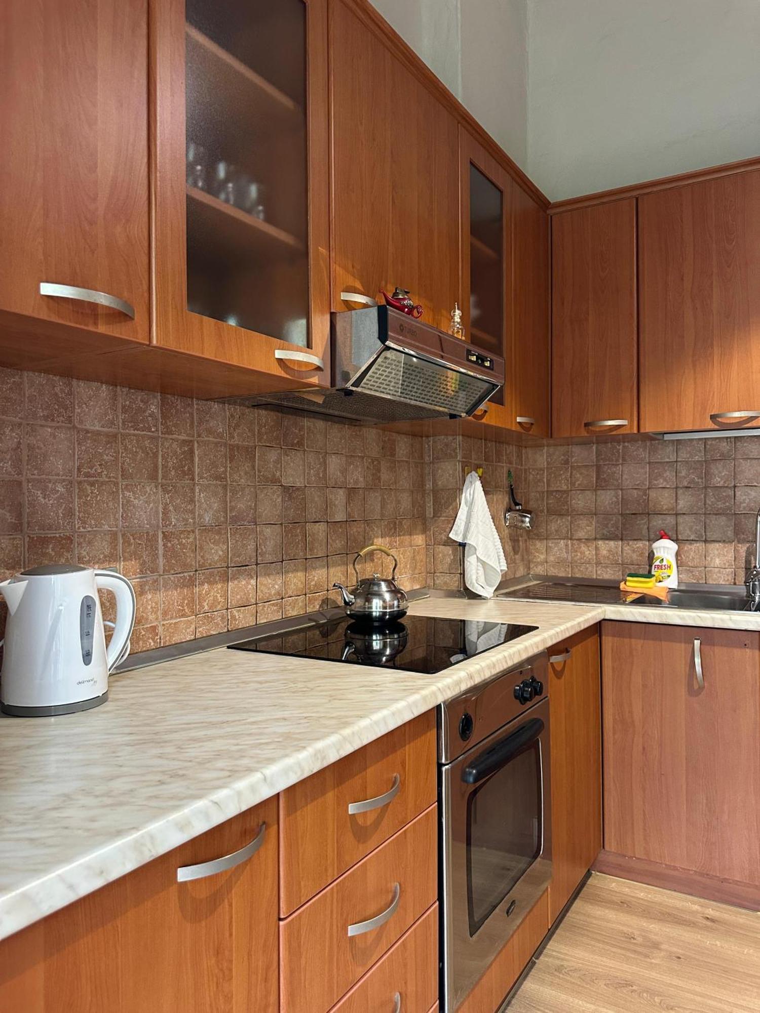 Kelly'S Cozy Hideaway - Central Tirana Exterior photo
